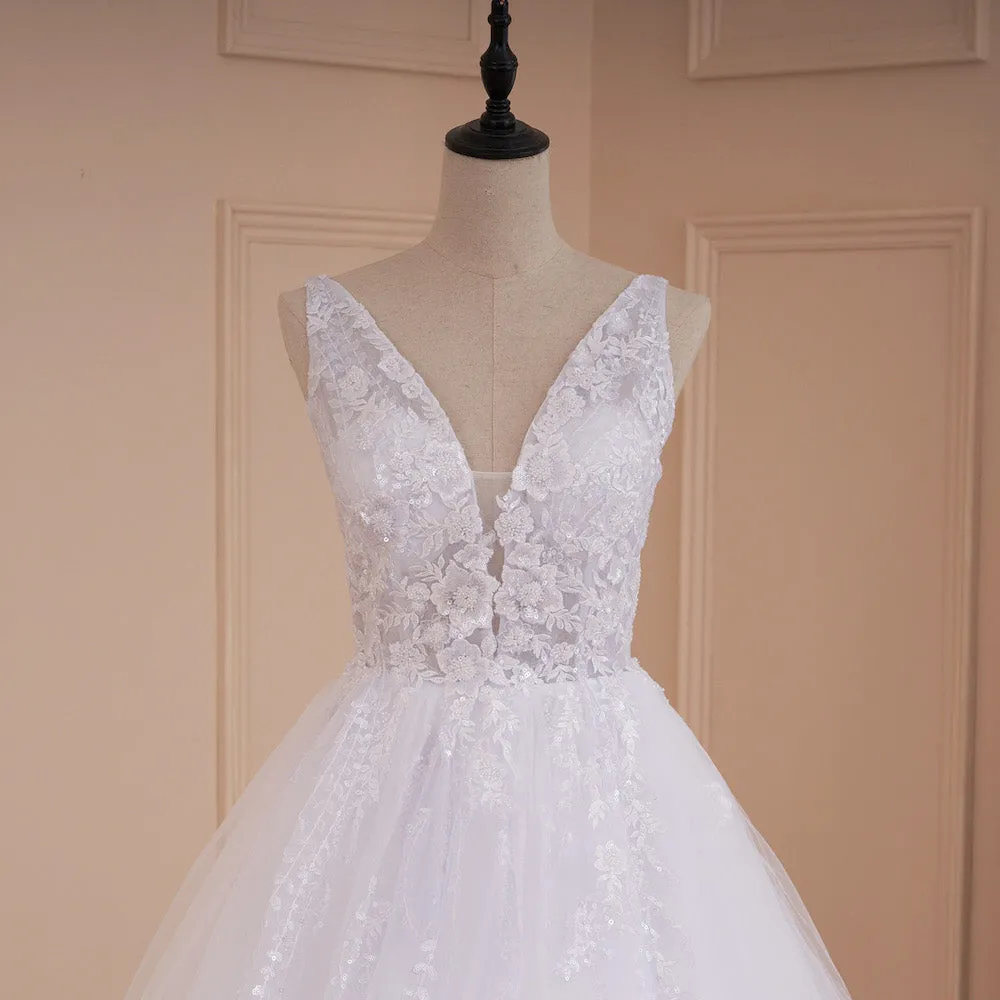 HEULORIA A-line V-Neck Sweep Train Lace Tulle Wedding Dress With Sequins Beading