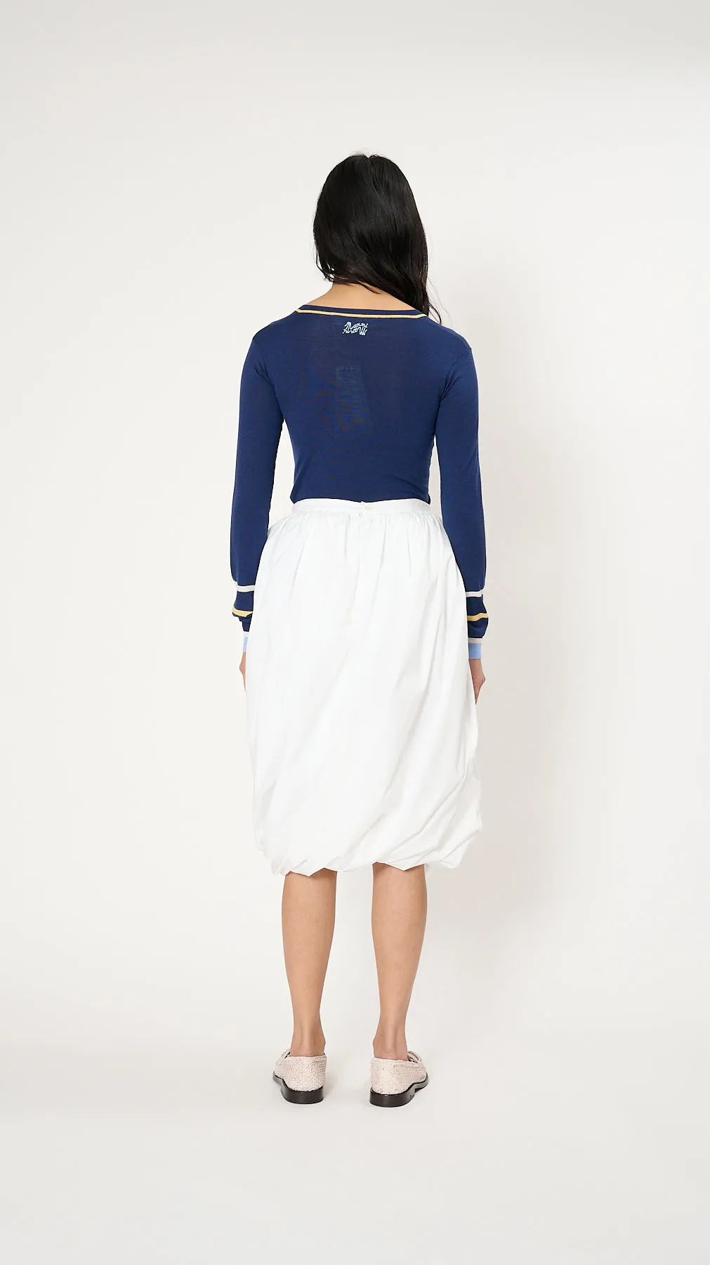 V Sweater in Blue Marine